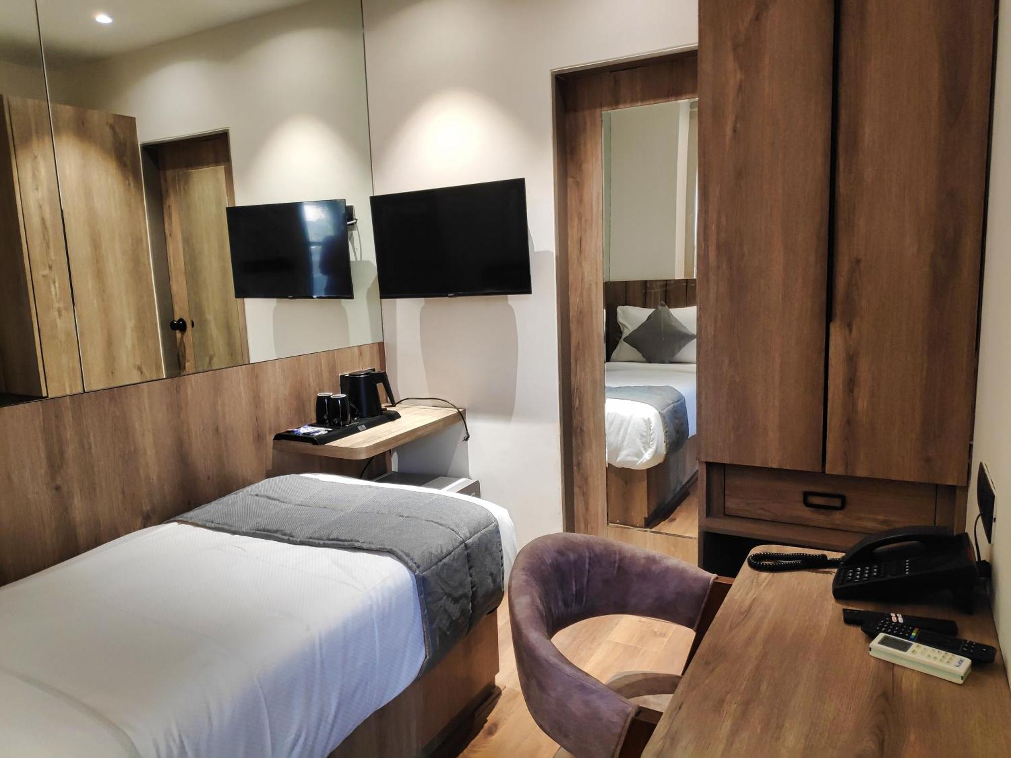 Maxxvalue Hotel Midc - Andheri Bombaj Zewnętrze zdjęcie